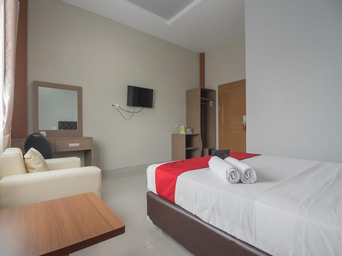 Bedroom 9