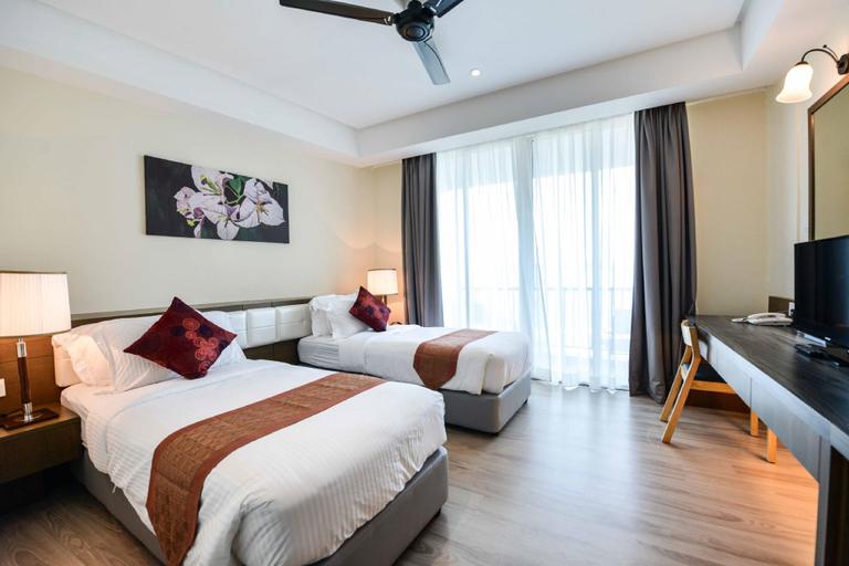 Bedroom 13