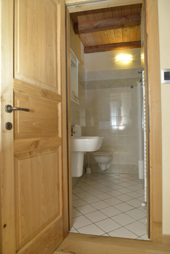 Bathroom 1, Agriturismo Ai Prusot, Cuneo