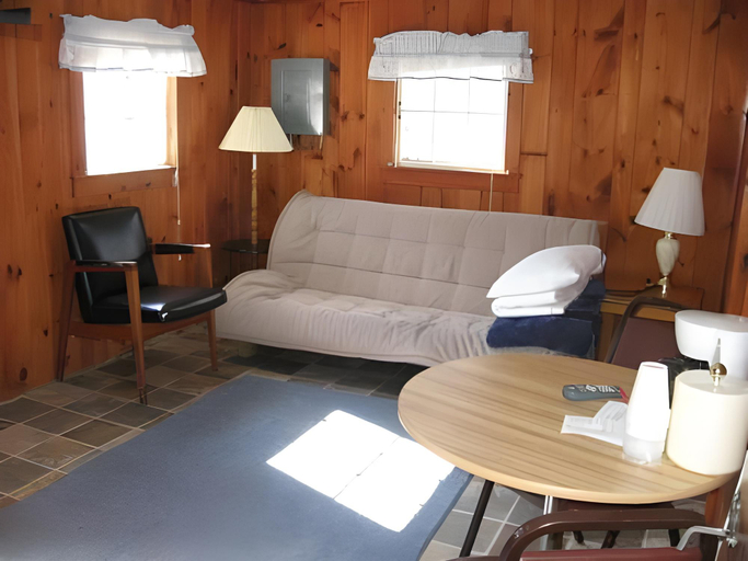 Others 3, Weirs Beach Motel & Cottages, Belknap