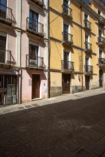 Others 5, Via Cavour 19, Camere del Conte, Carbonia-Iglesias