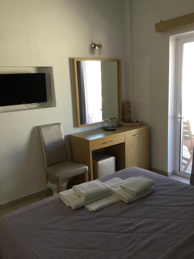 Bedroom 2, Rita's Place Hotel, South Aegean