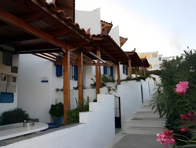 Others 5, Danaides Studios, South Aegean