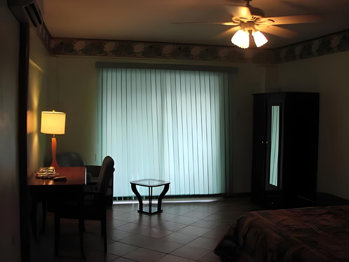 Bedroom 3, Banana Bay Marina, Golfito