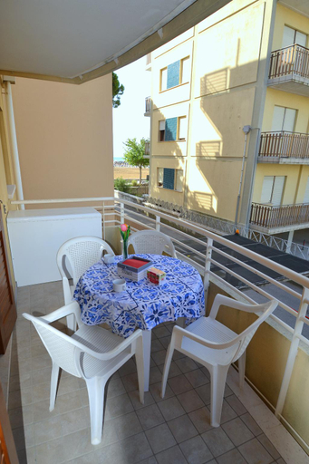 Others 4, Comfortable flat for 4 guests by the beach, Venezia
