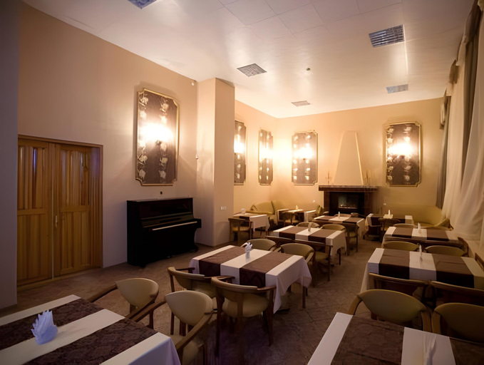 Food & Drinks 5, AMAKS Staraya Russa Resort, Starorusskiy rayon