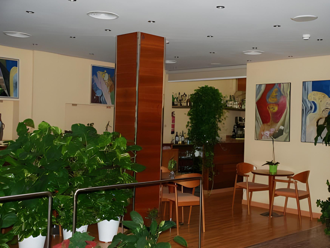 Others 5, Rooms by JovA, Alicante