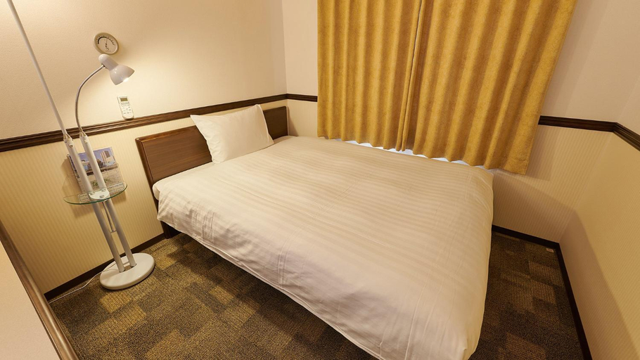 Bedroom 13