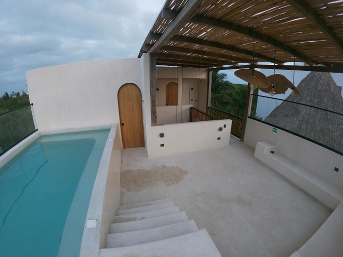 Others 5, Casa Hood By the Sea, Lázaro Cárdenas