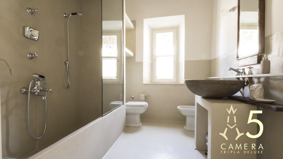 Bathroom 3, Guest House A Via dei Pellegrini, Viterbo