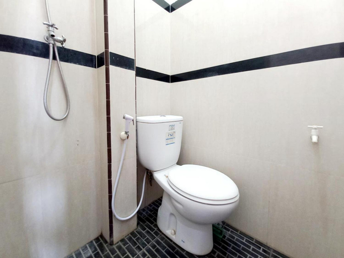 Bathroom 6