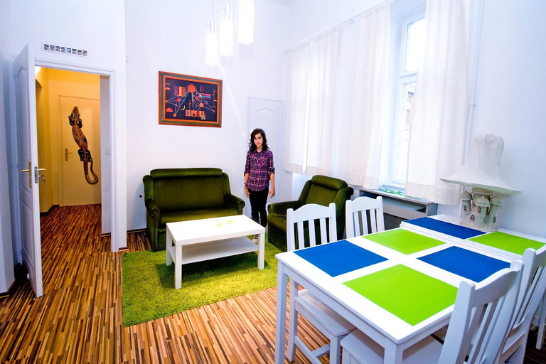 Others 4, CentrAlom Apartman, Pécs