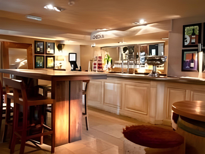 Food & Drinks 4, Inn on the Lake by Innkeeper's Collection, Surrey