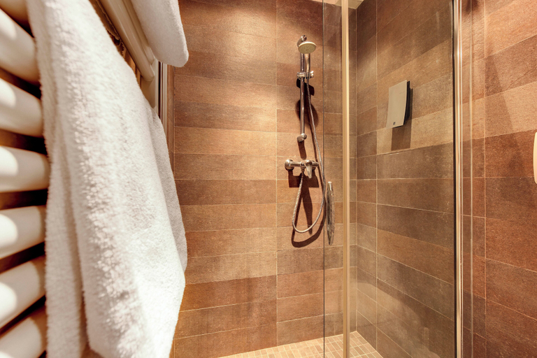 Bathroom 3, I Quattro Mori by Wonderful Italy, Venezia