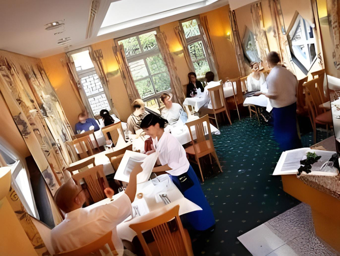 Food & Drinks 5, Hotel Alte Muhle, Chemnitz