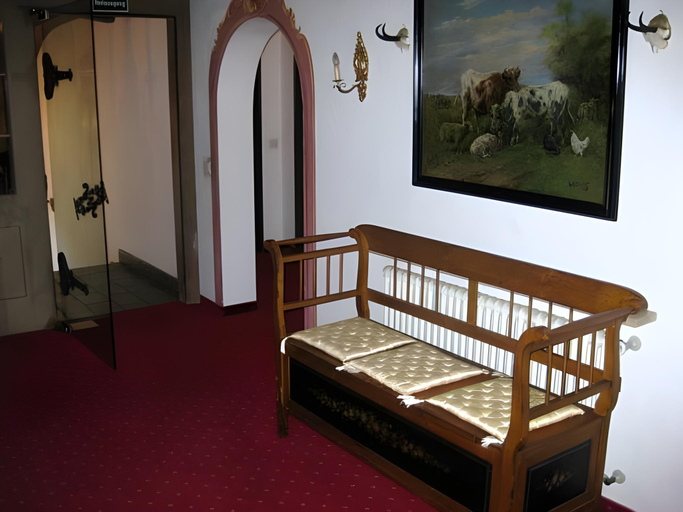 Bedroom 3, Panoramahotel Karwendelhof, Garmisch-Partenkirchen