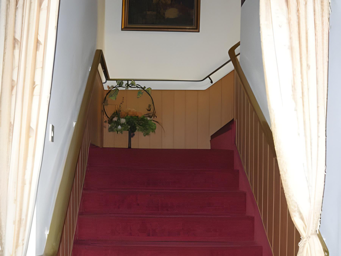 Others 5, Hotel Happy, Segeberg