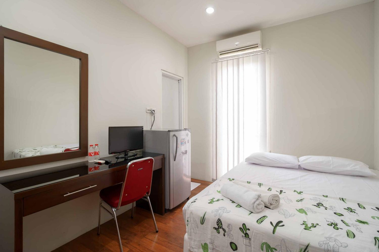 Bedroom 12