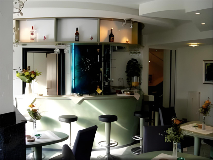 Others 4, City Hotel, Mühldorf am Inn