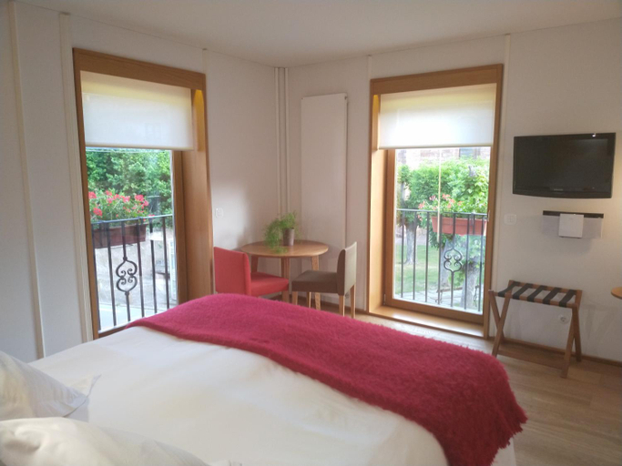 Bedroom 2, Hotel Echaurren Relais & Chateaux, La Rioja