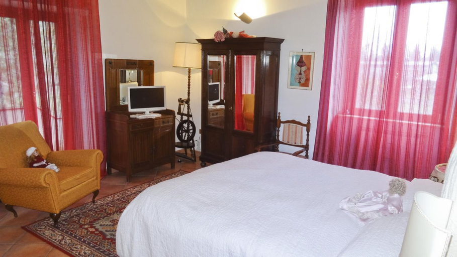Bedroom 5