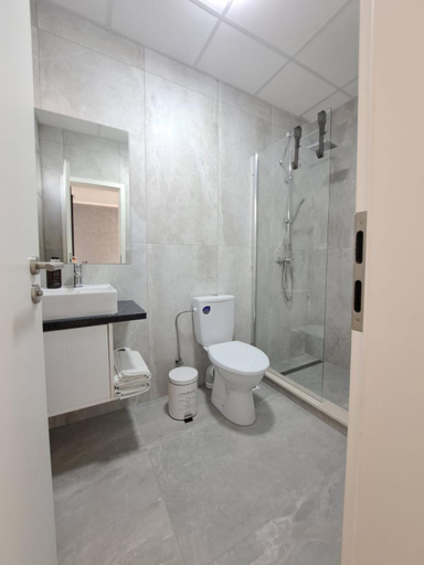 Bathroom, Kevin&Jessica Rooms, Giarmata