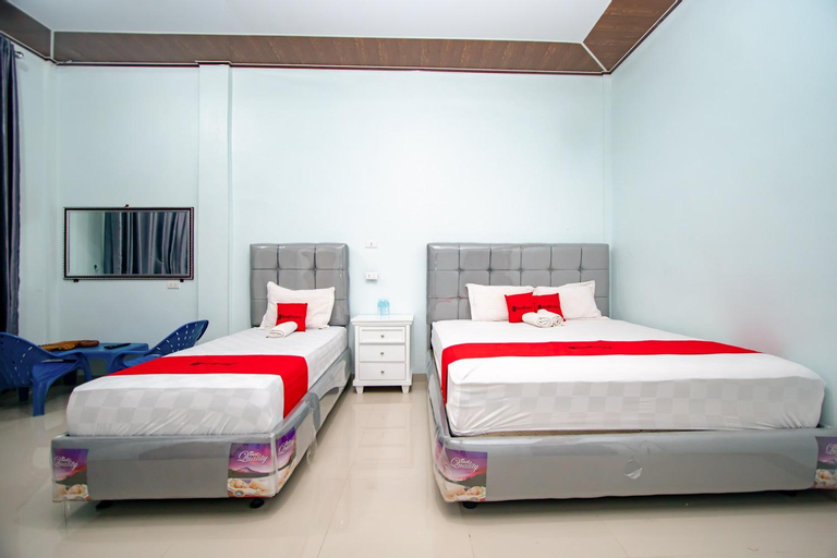 Bedroom 13
