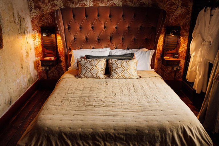 Bedroom 1, The George & Heart House, Kent