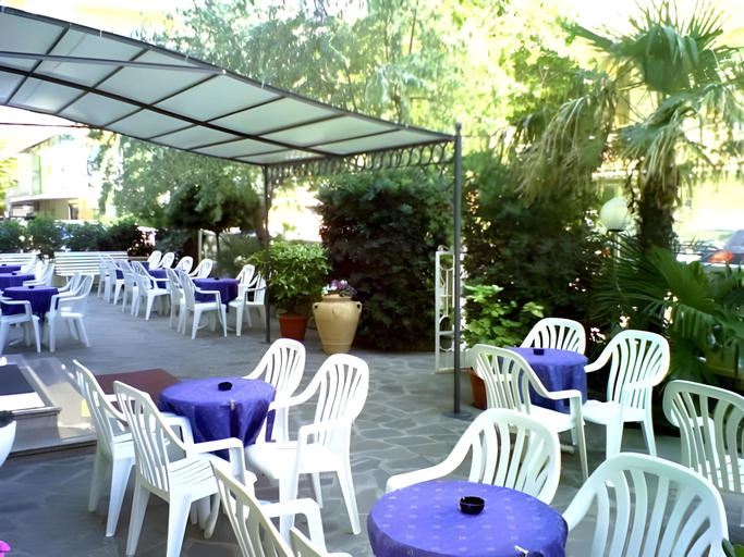 Food & Drinks 4, Hotel Rivamare Room only and free coffee room, Ravenna
