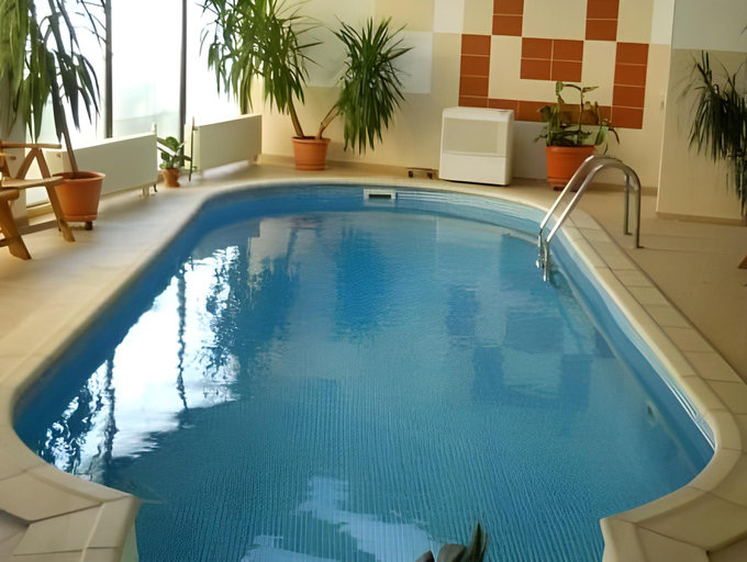 Sport & Beauty 2, Casa Domneasca, Curtea De Arges