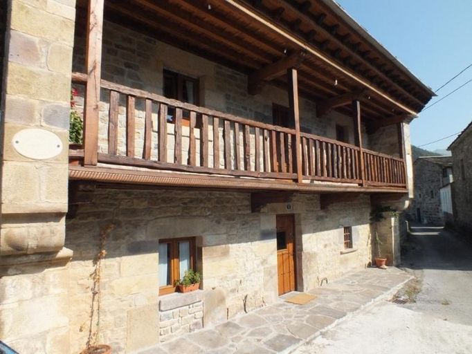 Others 2, Posada La Braniza, Cantabria