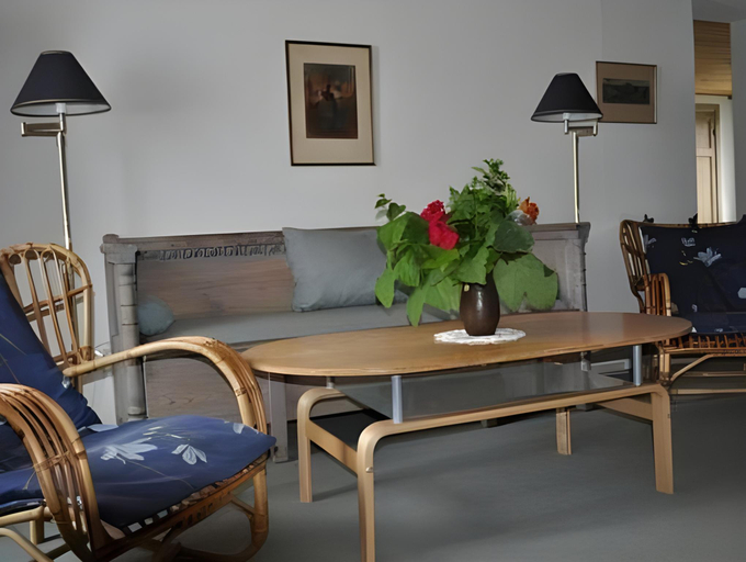Others 4, B&B Stroprodukter, Eslöv