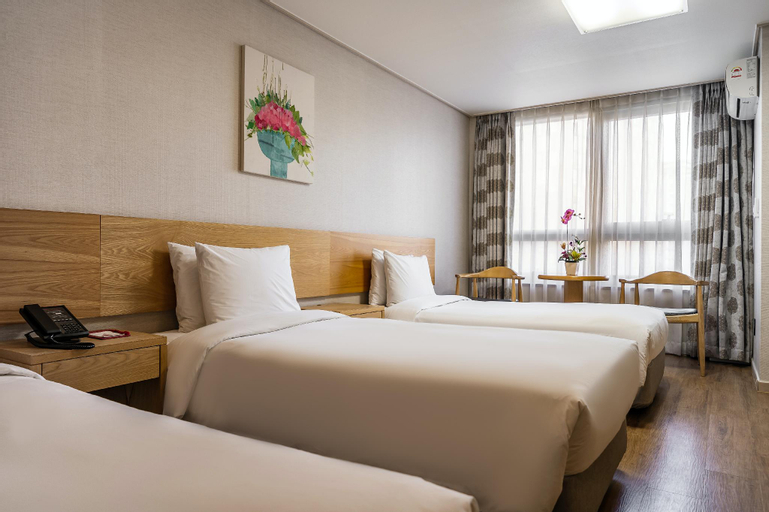 Bedroom 7
