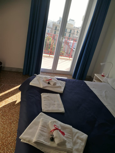 Others 3, SETTIMO SOLE Affitta Camere, Taranto