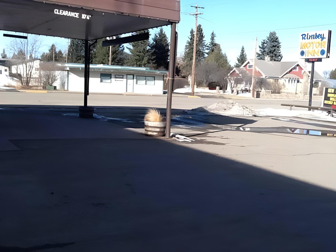 Others 5, Rimbey Motor Inn, Division No. 8