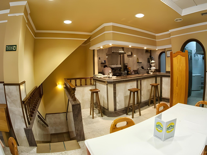 Food & Drinks 3, Hostal O Camouco, Pontevedra