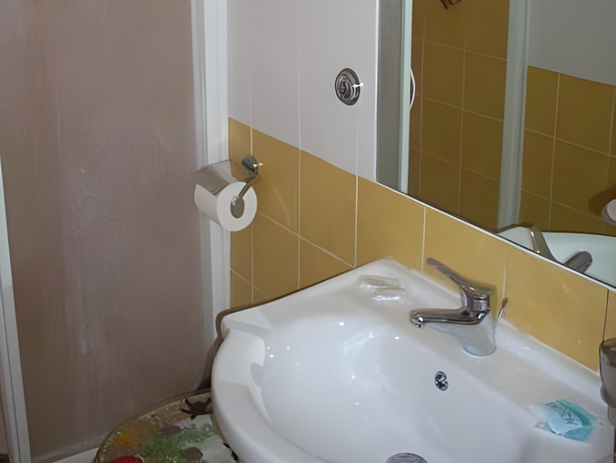 Bathroom 5, Viennese Due Bed and Breakfast, Roma