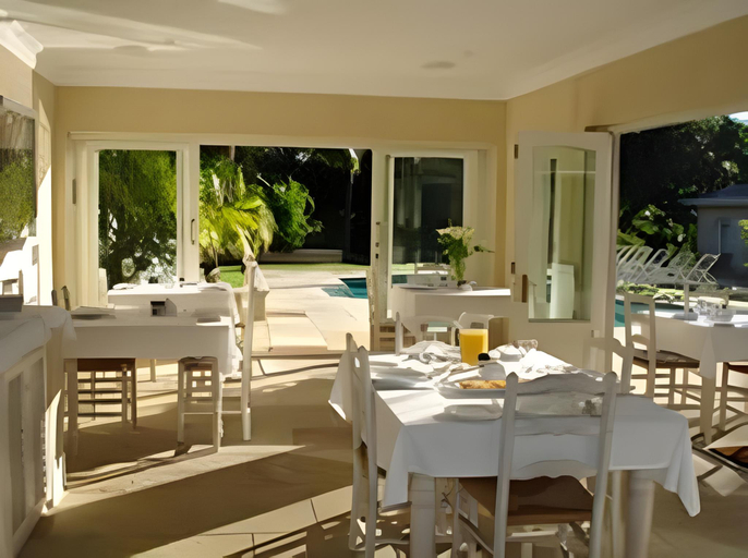 Food & Drinks 2, Constantia Valley Lodge, City of Cape Town