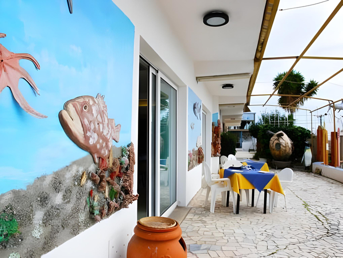 Others 5, Hotel La Carruba, Cosenza