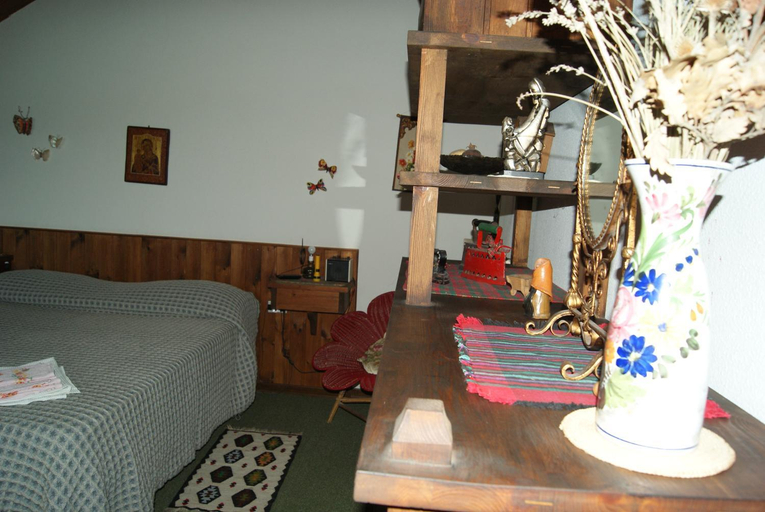 Others 5, B&B IL QUERCETO, Potenza