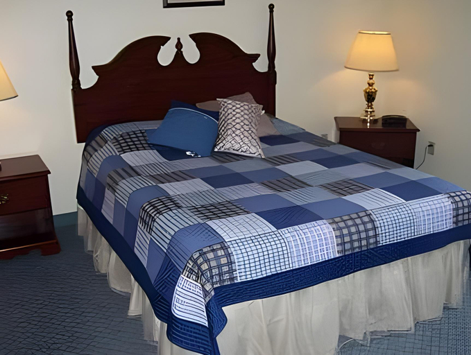 Bedroom 2, Admiral Digby Inn, Digby