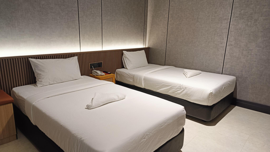 Bedroom 6