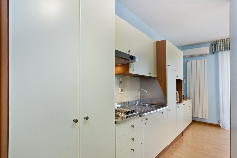 Dining Room 8