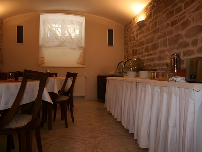 Food & Drinks 4, Numa Prague Libusa, Praha 1