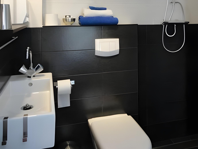 Bathroom 3, De Vier Seizoenen, Schouwen-Duiveland