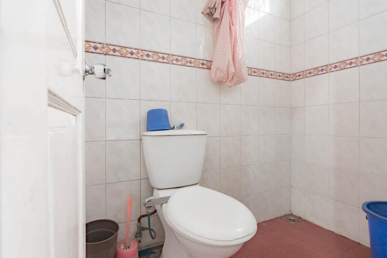 Bathroom 5