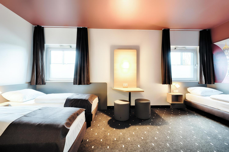 Bedroom 8