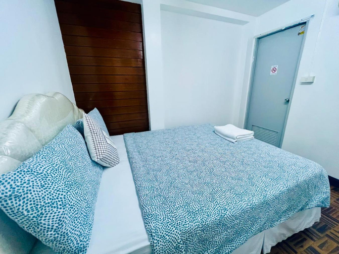 Bedroom 13