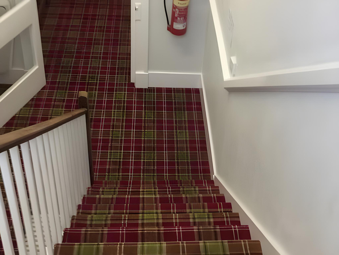 Others 3, Southbank Guest House, Moray