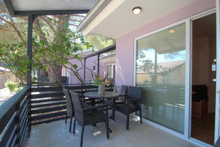 Others 5, Apartments Erica Lux, Novigrad